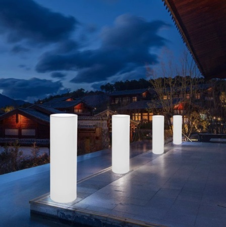 Светильник Цилиндр 25х71 питание от 220, RGB