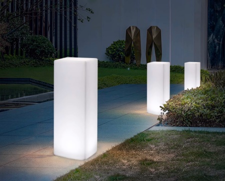 Светильник Колонна 30х180 питание от сети 220В, RGB